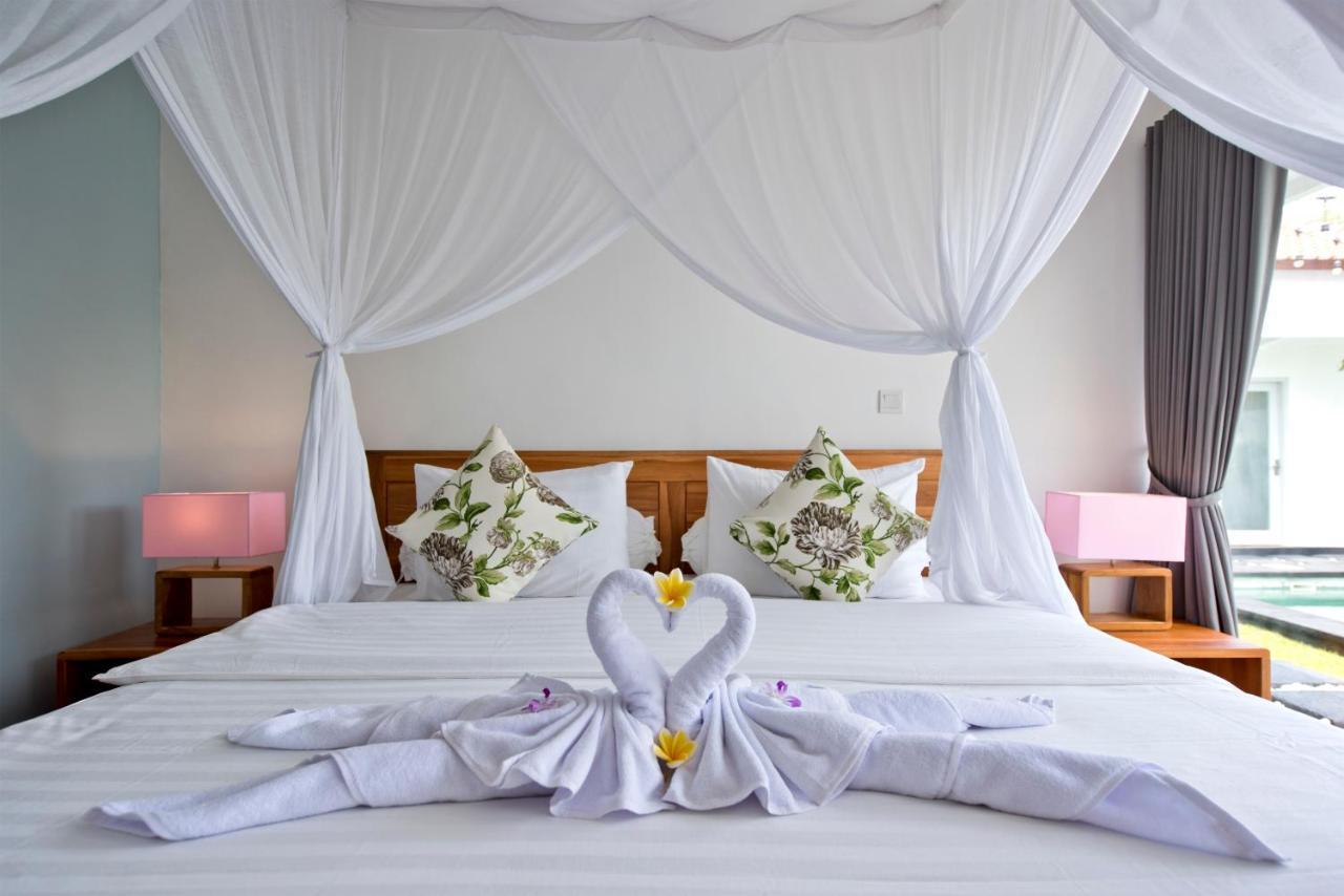 La Fortuna Seminyak Esterno foto