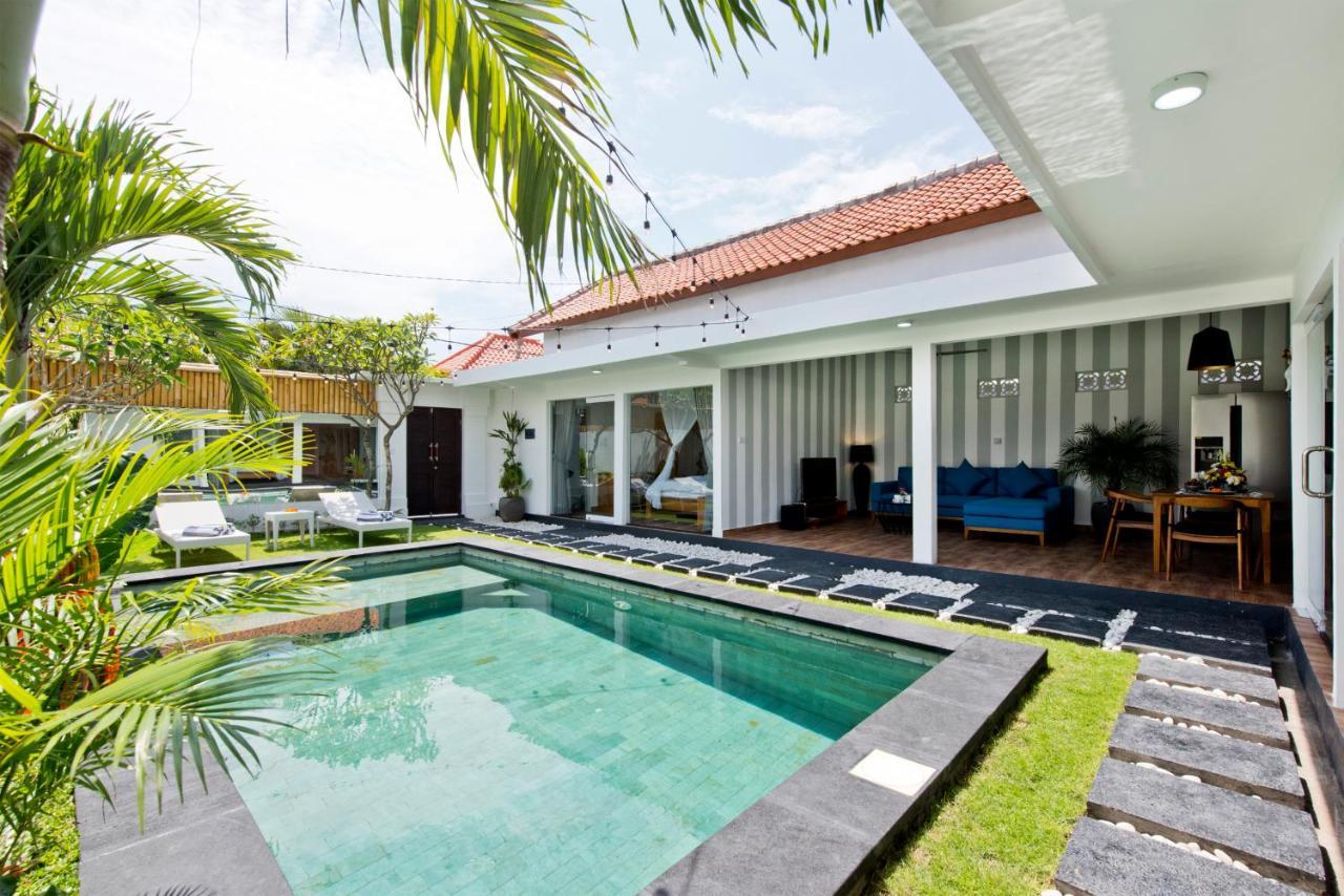 La Fortuna Seminyak Esterno foto