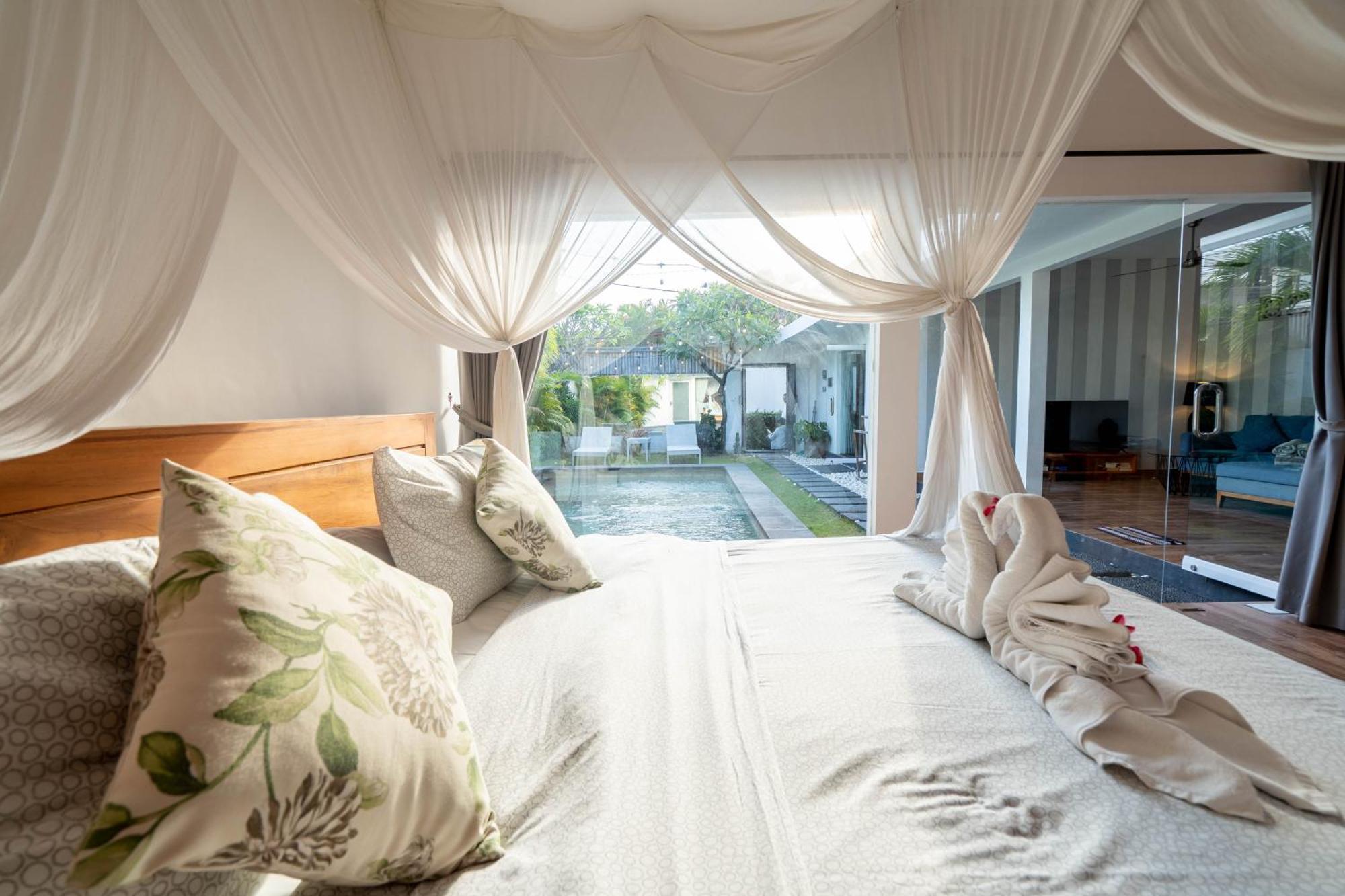 La Fortuna Seminyak Esterno foto